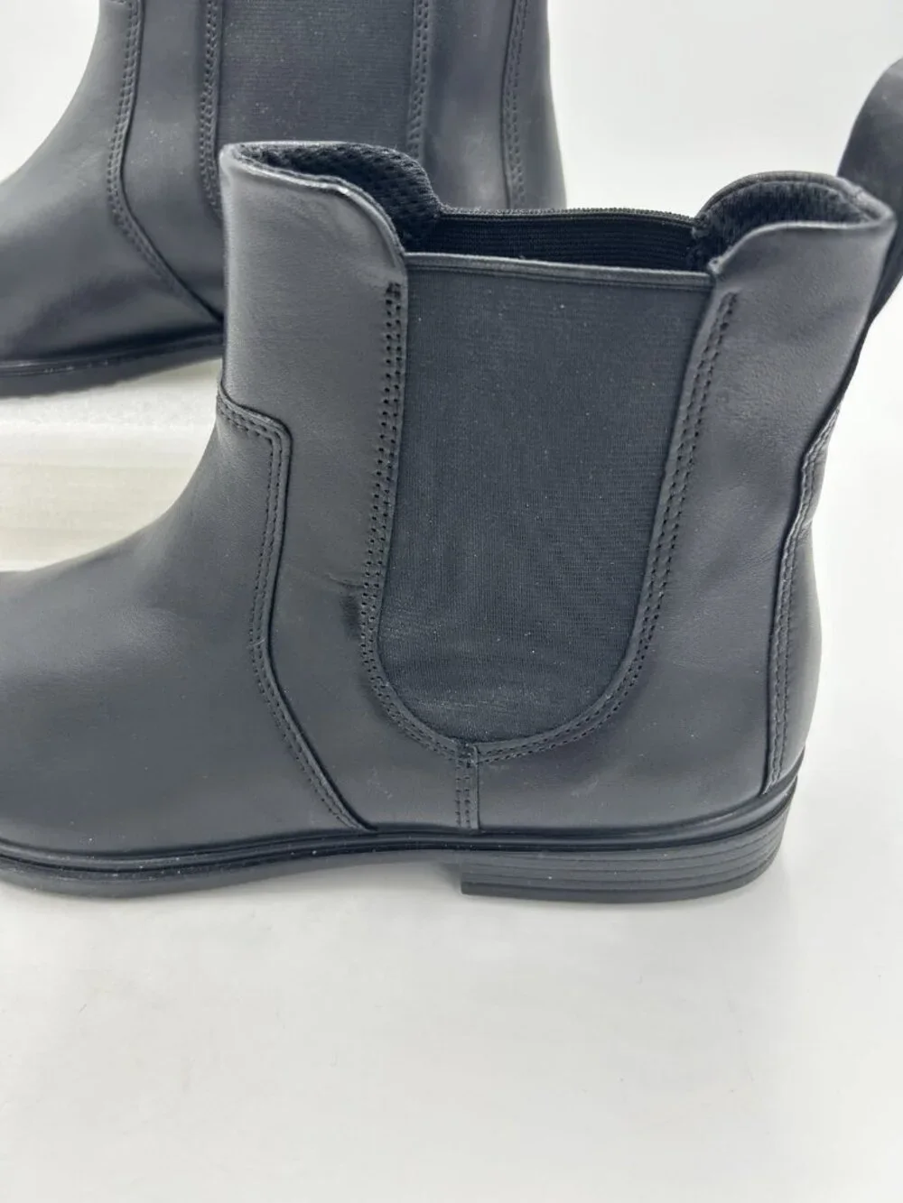 ECCO Women's Touch 15 Chelsea Black Leather Boots Size EUR 40 US 9-9.5 NEW